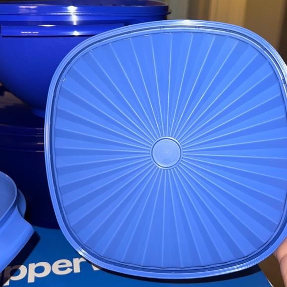 Tupperware Stackable Blue Bowl Set - Picture 3 of 7